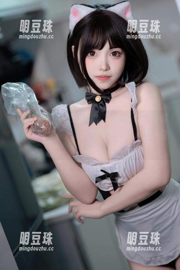 看Bangni邦尼的这组“甘雨新春”写真图集，完全能当春季潮流指南！人间不值得？