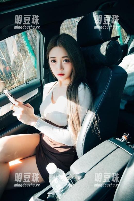 下载Bomi(普美)的女神作品，成为‘追随者’从这一刻开始！