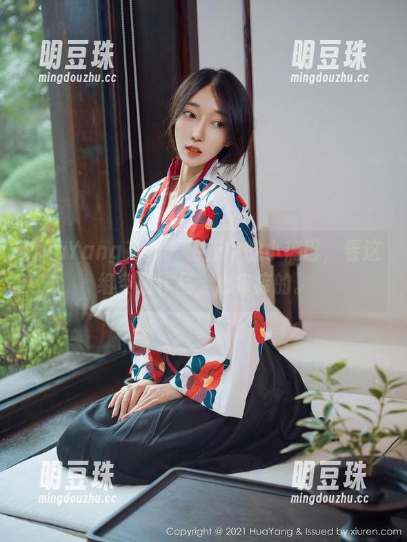 HuaYang花漾 - 飞行中的小热巴，看这组空姐作品，心痒痒的。