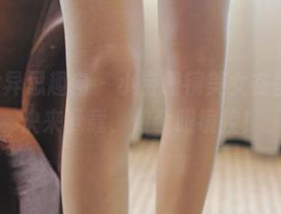 IESS异思趣向 – 小宝眼镜美女在图库，快来下载，做个眼镜控！