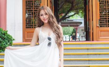IMiss爱蜜社 – 杨紫嫣双人图集——看她们眼神交流的火花！