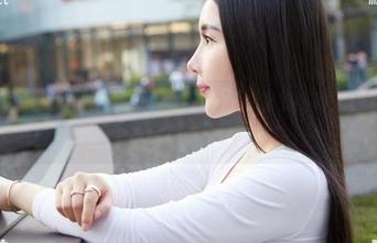 MiiTao蜜桃社 – 嘘！玛丽Mary的内衣图集福利，得小心你身边的人！