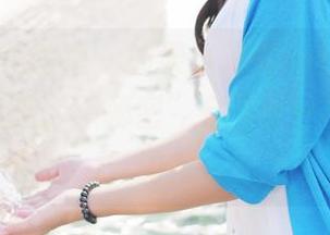 MyGirl美媛馆 – 如果小海臀rena的私房图片会直播，“秘密”会不会一不小心透露？