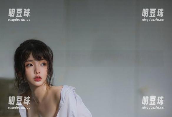 在线欣赏NinJa阿寨寨的椿写真，像是在呼吸春天的气息。