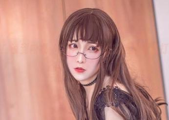 作品欣赏！说到内衣，Sakiiii翎柒的选择帮我打开了新视野