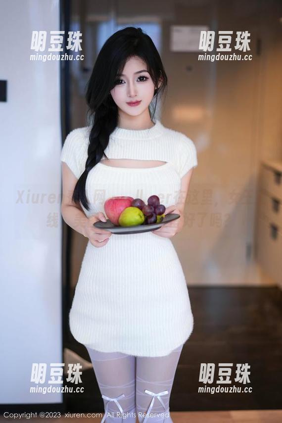 Xiuren秀人网 - 玥儿玥er在这里，女王上线，美图上线，你准备好了吗？