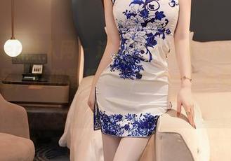 Xiuren秀人网 – 进入顾楚楚Maily的浴室作品，打破常规的想象力——水和光的狂欢！