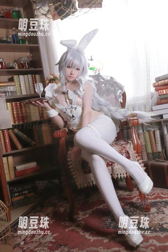 不止一件旗袍，还有美图资源满满，asagiriai(爱ちゃん)的选择我想我可以接受！