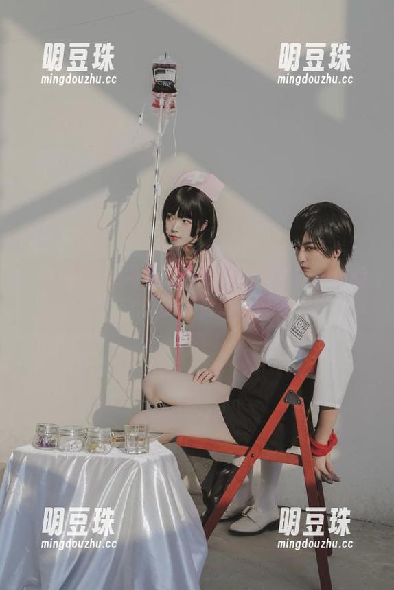 让fushii_海堂为你定制的另类饮水体验，作品在悄悄诉说