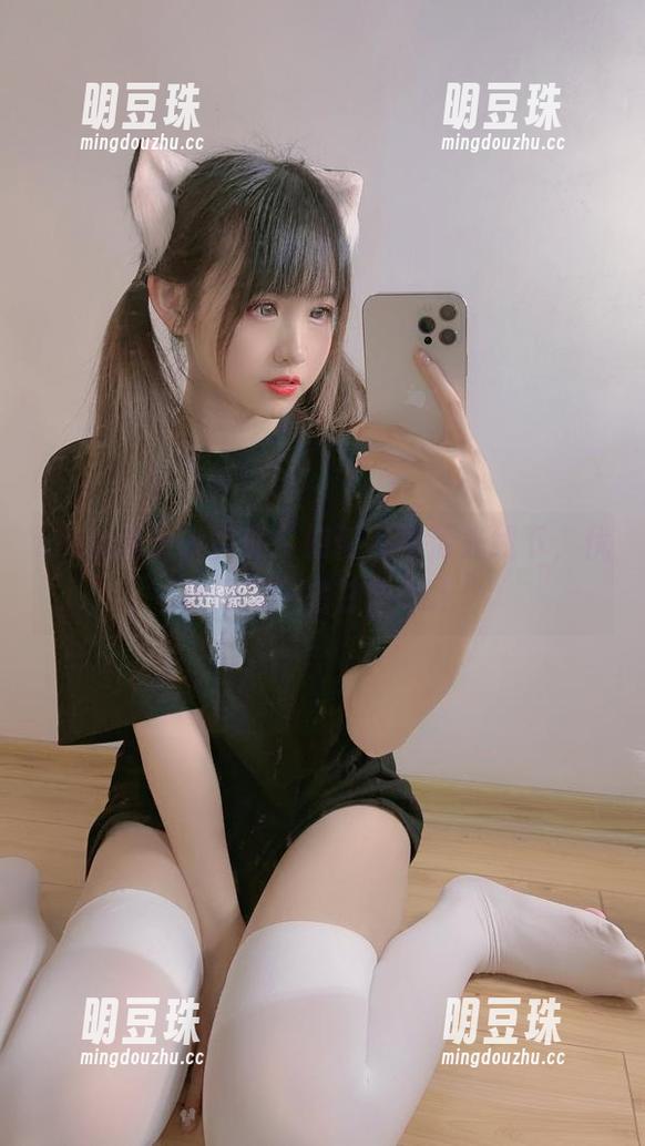 miko酱ww miko酱ww教你:如何在高清光线下,优雅地做一名甘雨OL!