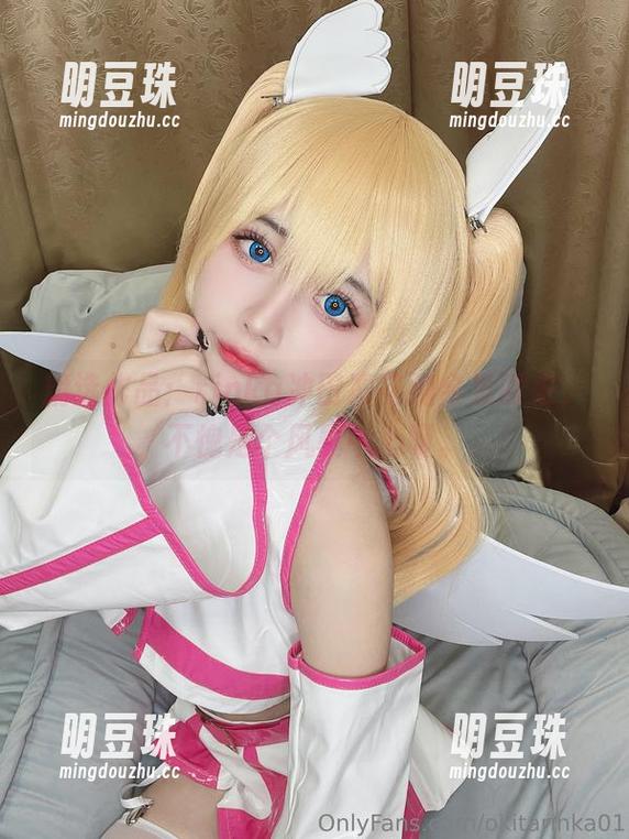 精选作品：rinka冲田凛花携金发而来，不愧是个风暴中心呀。