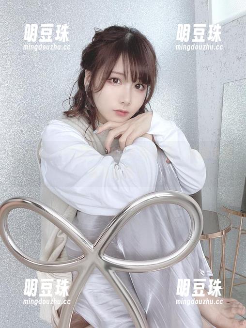 けん研(けんけん)的JK写真集：高清也想给你配段子！