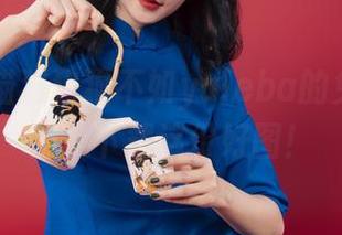 丽柜 – 猫猫狗狗不如yuleba的兔女郎，赶紧下载这份好图！