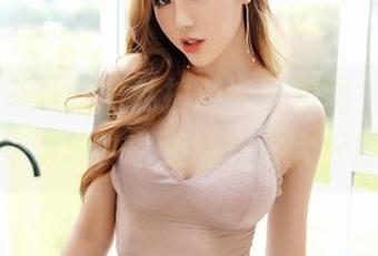 嗲囡囡 – 顾北北私拍游泳池美图，谁说水只能用来游泳？它还能当做大尺度前景！