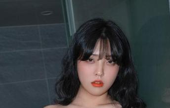 必看！宋哈娜(송하나)新写真集，谁能抗拒安排的肉丝？