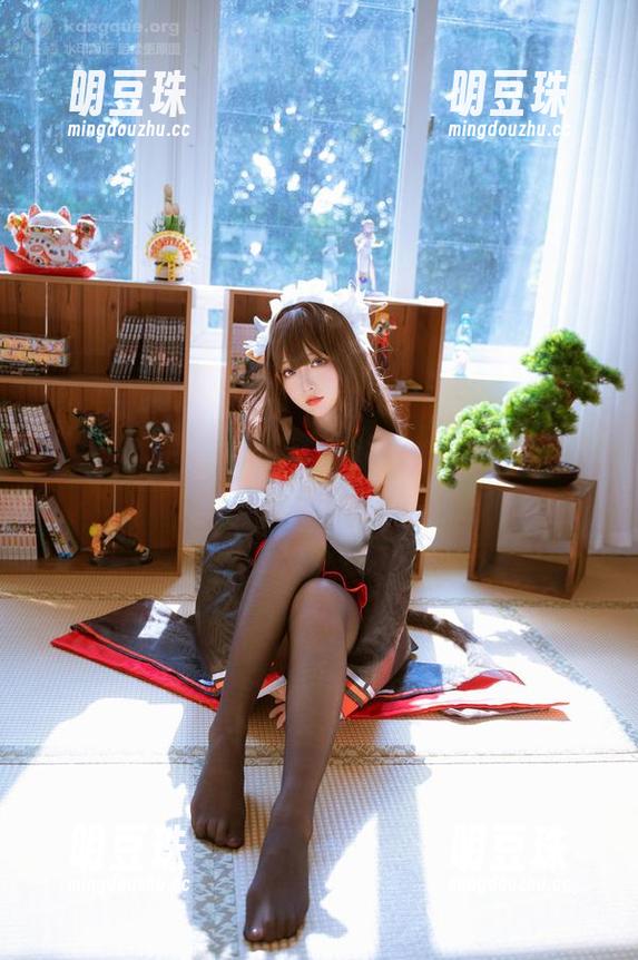万万没想到，宫本樱变身埃吉尔女仆原来是为免费写真打广告！