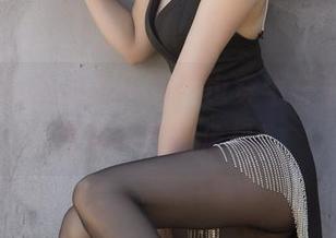 想和小女巫露娜一样，也穿牛仔裤cos…警惕小腹的危机！