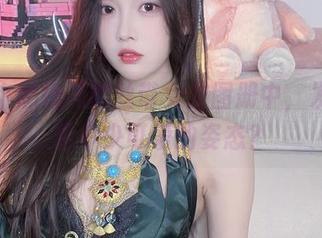 从小小奶瓶儿的丝带女友图册中，发现藏着多少可爱的姿态？