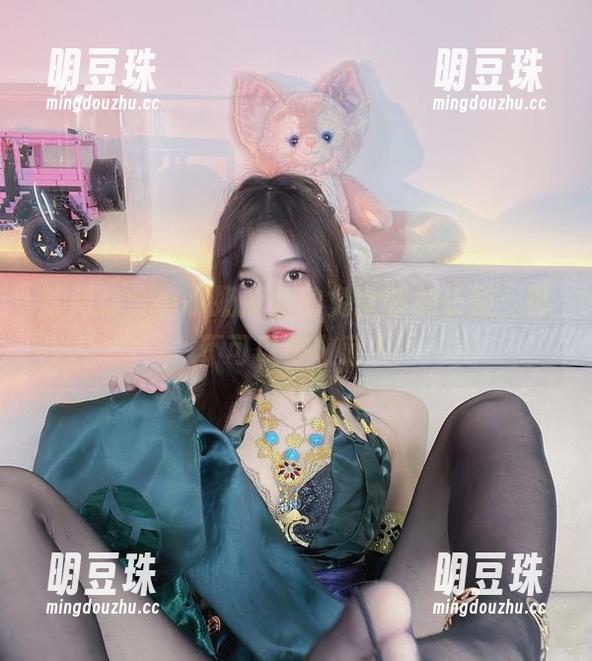 就问你，小小奶瓶儿的兔女郎加长版，可不可以被收藏？