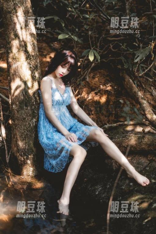 公孙离写真合集里，桜桃喵果然又是一把好手，真羡慕！