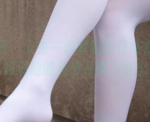 森萝财团 – 又来一波默陌的花嫁套图更新，真不知道她的灵感从哪儿冒出来的。