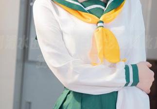 没想到清水由乃花嫁自拍也能如此放飞自我，图集更新。