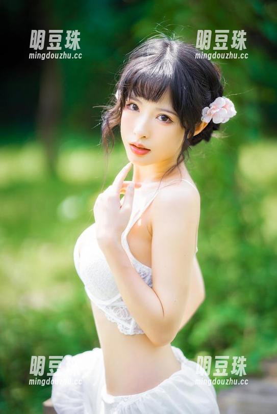 清水由乃的旗袍COS，哪位勇士要下载？