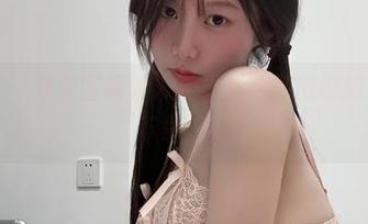 微密圈 – 穿着围裙的火龙果羊：纯欲厨娘图集，下载走起