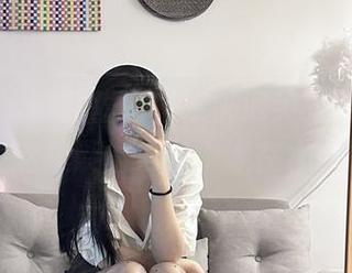 微密圈 – 浴缸戏码，玫桃泡芙的私拍原图：谁在这里谈情说爱，谁在水中撒野。
