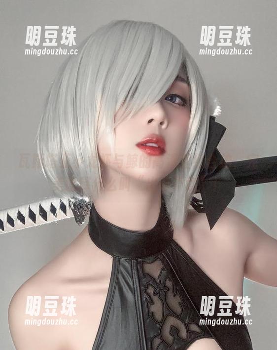 瓦斯塔亚小龙虾与鲸的高清壁纸合拍，完美诠释什么叫“出奇不意”！