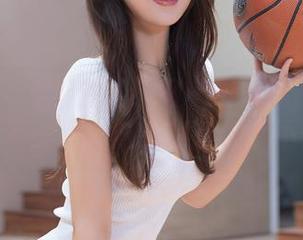 秀人网 – 捕捉到了！又一组Elise谭晓彤的灰丝套图，越看越想说个不停。