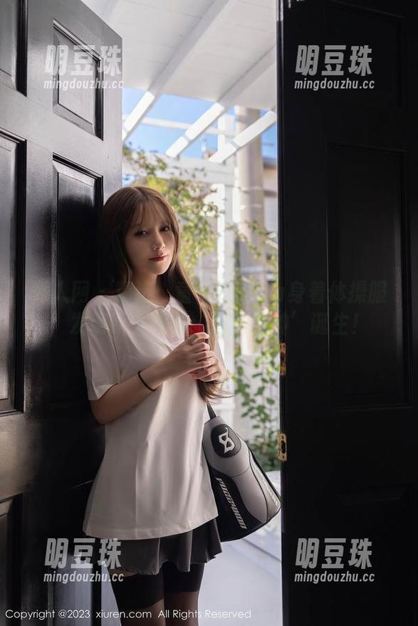 秀人网-童千艺cara 秀人网 - 精选:童千艺cara身着体操服,发现新一代的‘运动男神’诞生!