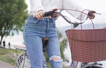 秀人网 – 芈琳娜的作品，第一个不会让你失望的女孩下载！