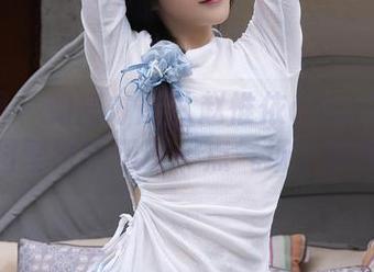 秀人网 – 如何才能从赵惟依coco的女神美图壁纸中汲取一点气场？求教！