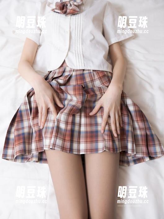 紧急企划 - 美丽的见希w与肉丝OL：套图看多了小心心情失控哦！