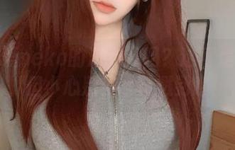 想看纯爱neko的泳衣照吗？这可是免费的，但小心别被水花溅到哟！