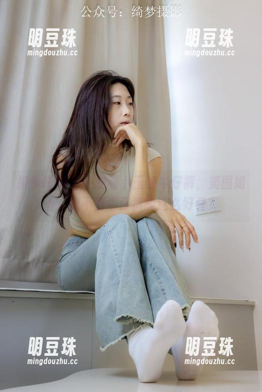 绮梦摄影 - 在线看小玉的牛仔裤，美图如画，想不到牛仔裤能这么好看？