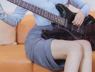 细节党注意！羽生三未的高清礼服写真集，藏了多少“小心思”？等你来搜索～