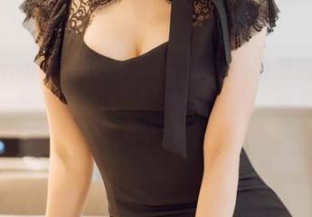 花漾show – 美女艾栗栗栗栗栗栗吖在线写真，脚步轻盈，真想像蜻蜓一样停在她身上。