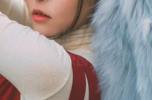 菠萝社 – 看赵小米Kitty的J装变化，图片很值得探究，原图也怪有趣的。