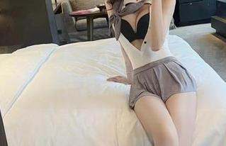 微密圈 – 葛征的‘姐姐’高清写真集，看完只想说……