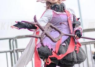 蓝小沂KiKi和她的玉藻前cos：原图的灵魂呼唤!