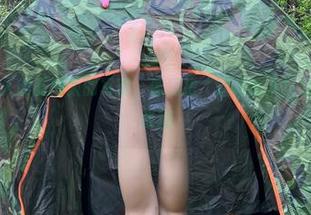 微密圈 – 迷人的五姨太的写真，像是把“这样的人”定义得越来越模糊