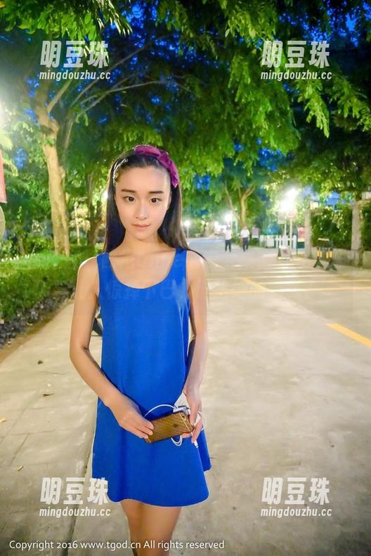 青豆客 - 欧尼anne毛衣全集，有些穿法真让人惊掉下巴，谁给她的勇气？
