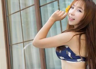 魅妍社 – 月音瞳的兔女郎写真，合集里藏了几只小花招